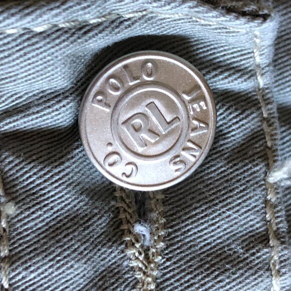 Ralph Lauren Khaki Shorts: Size 4 - Picture 5 of 12